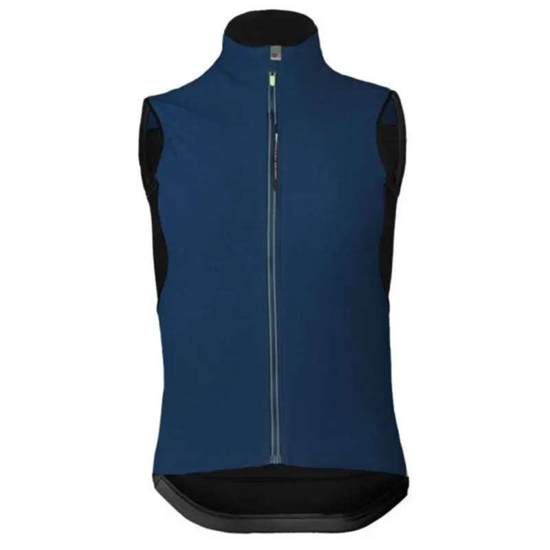 Q36.5 L1 Essential Vest : UNISEX : NAVY